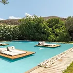 Ow Andros 3,private Whirlpool Aparthotel 4*