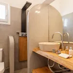 Ow Andros 3,private Whirlpool Aparthotel 4*